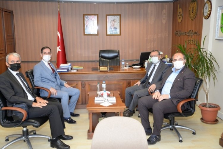 Bursa'da BESAŞ akademik d&uuml;nyaya ışık oluyor