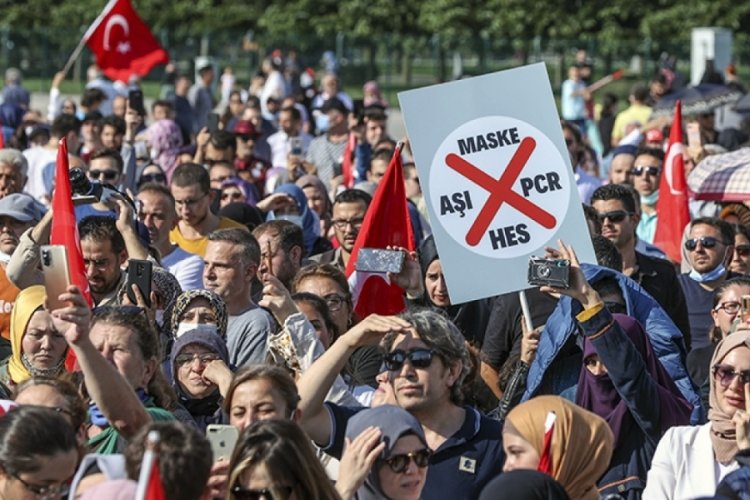 Prof. Dr. Recep &Ouml;zt&uuml;rk: Aşı karşıtlığı nedeniyle, aşıyla &ouml;nlenebilir &ouml;l&uuml;mlerde &ouml;nemli bir artış var
