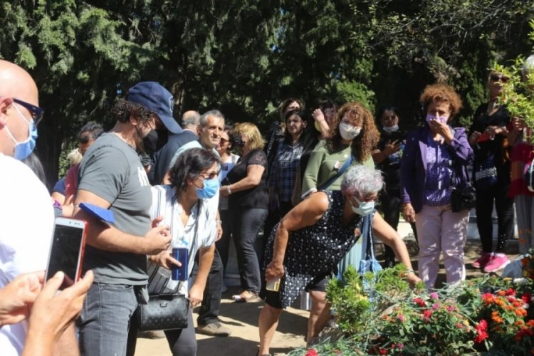Tuncel Kurtiz, Balıkesir Edremit'te mezarı başında anıldı