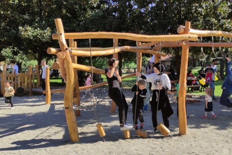 Bursa'da hayvanat bah&ccedil;esinde survivor parkuru gibi park
