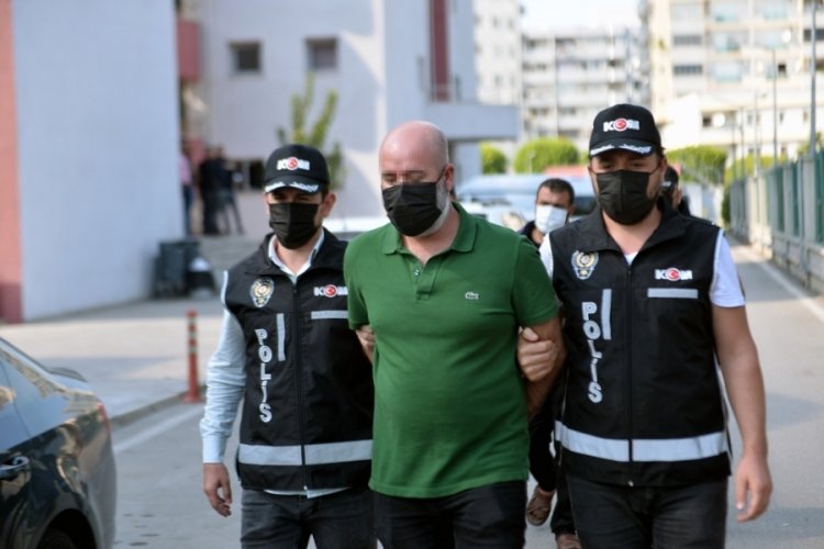 Adana'da g&uuml;mr&uuml;k ka&ccedil;ağı makaron ele ge&ccedil;irilen fabrikanın sahibi: Test &uuml;retimi yapıyorduk