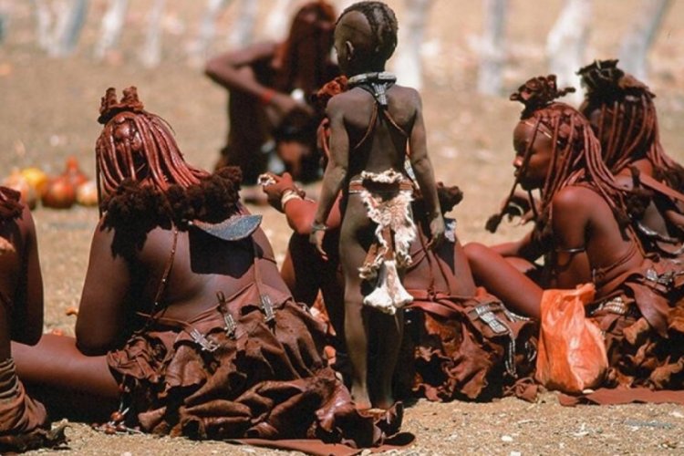 Afrika'da 'cadı avı' diyerek kadınları yakıyorlar!