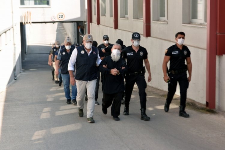 DEAŞ operasyonunda yakalanan şahsın, &ouml;rg&uuml;t&uuml; toparlama faaliyeti y&uuml;r&uuml;tt&uuml;ğ&uuml; iddiası