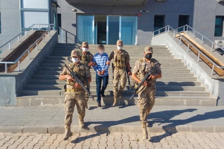 Diyarbakır'da aranan h&uuml;k&uuml;ml&uuml;y&uuml;&nbsp;JASAT yakaladı&nbsp;