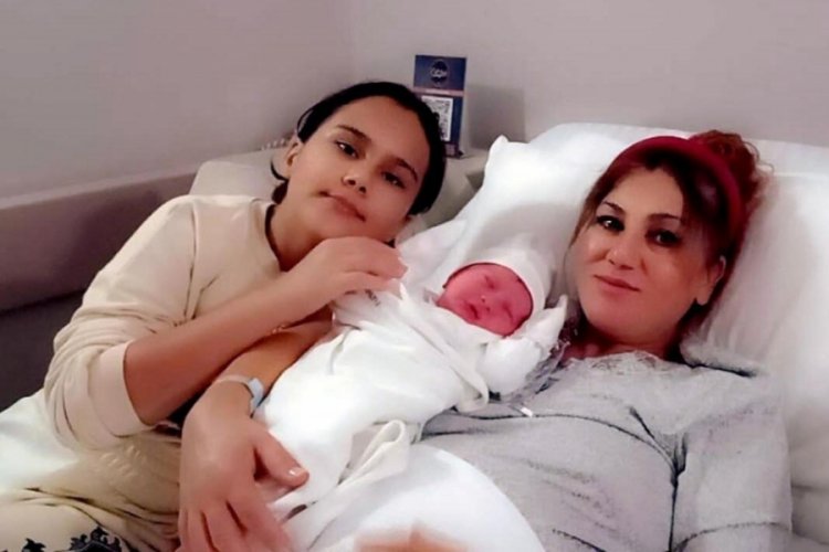 Doğum sancısı tutan kadını, polis hastaneye yetiştirdi