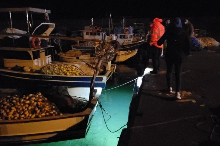 Balık&ccedil;ı, limanda kayboldu, 3 g&uuml;nd&uuml;r haber alınamıyor
