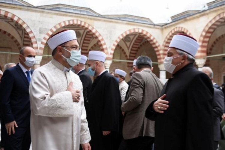 Diyanet İşleri Başkanı'ndan a&ccedil;ıklama: Sosyal medyada başkanlığımızla ilgili iftira dolu paylaşımlar yapılıyor