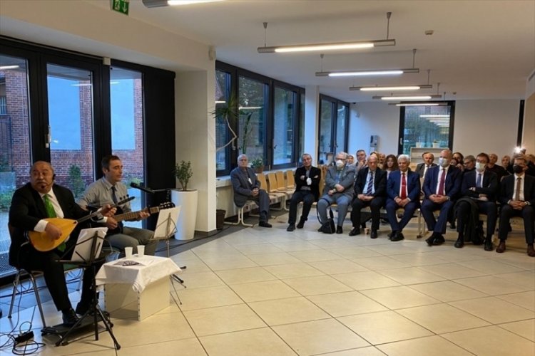 Berlin'de Hacı Bektaş Veli ile Yunus Emre anması