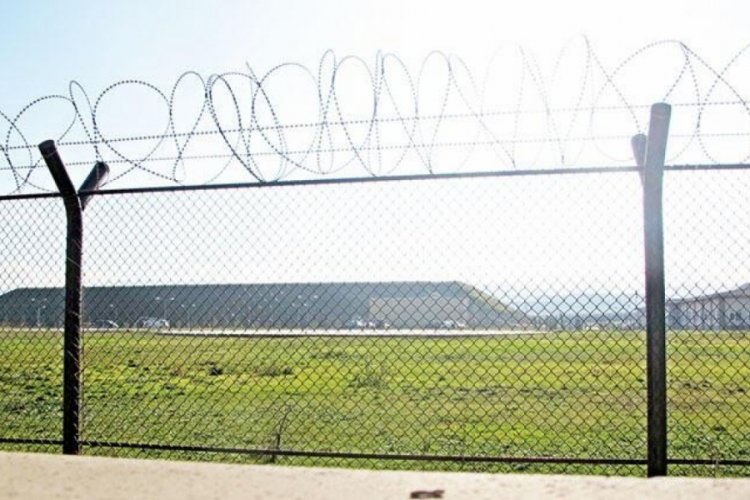 Edirne'de dinlenme tesislerine g&ouml;&ccedil;men talimatı: Duvar &ouml;r&uuml;n jiletli tel &ccedil;ekin!