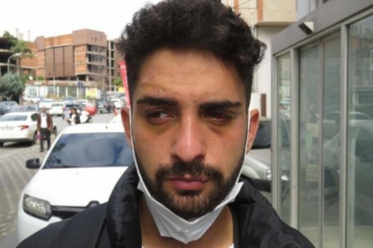 Korna &ccedil;aldığı i&ccedil;in motosikletliyi bayıltana kadar d&ouml;vd&uuml;ler