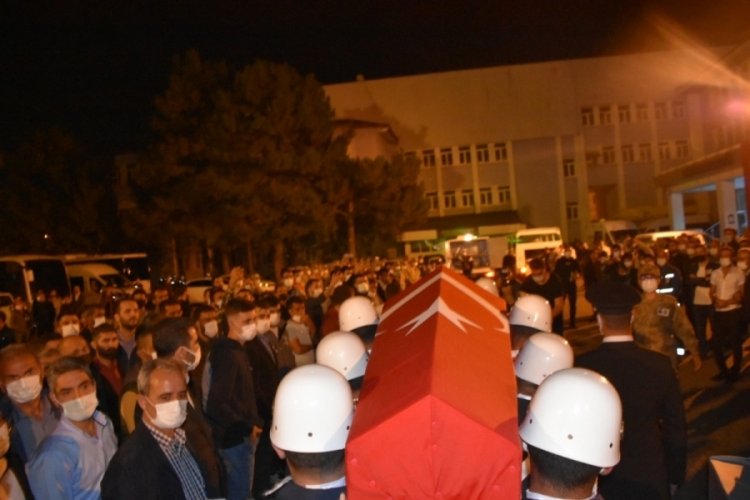 Bing&ouml;l şehitleri son yolculuklarına uğurlandı