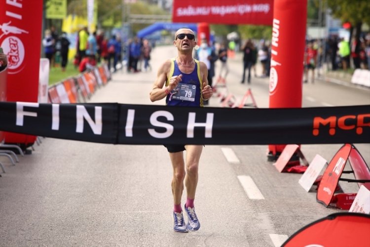 Bursa'da Eker I Run Koşusu d&uuml;zenlendi