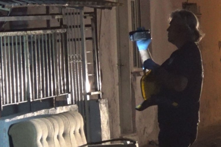 İzmir'de kalbi duran kadını doktorlar hayata d&ouml;nd&uuml;rd&uuml;