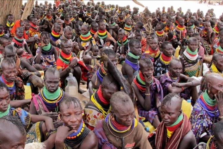 Kenya'da kuraklık sebebiyle 200 bin kişi g&uuml;nde bir &ouml;ğ&uuml;n yemek t&uuml;ketebiliyor