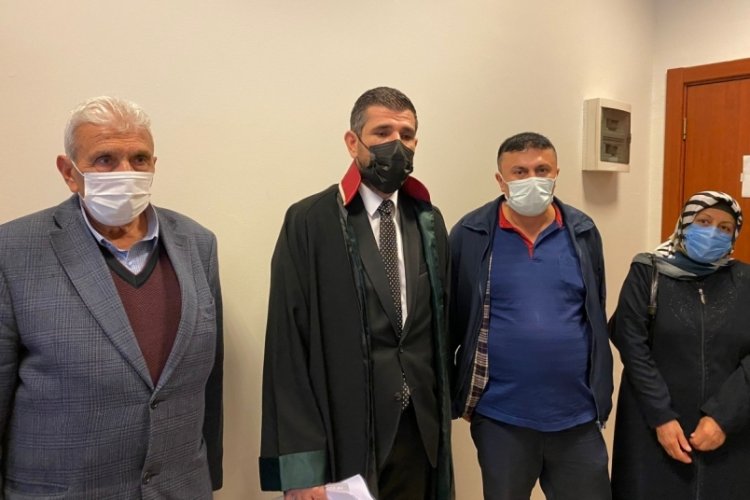 İstanbul'da otob&uuml;sten iner inmez yolcuya &ccedil;arpan s&uuml;r&uuml;c&uuml;ye verilen cezayı yargıtay fazla buldu