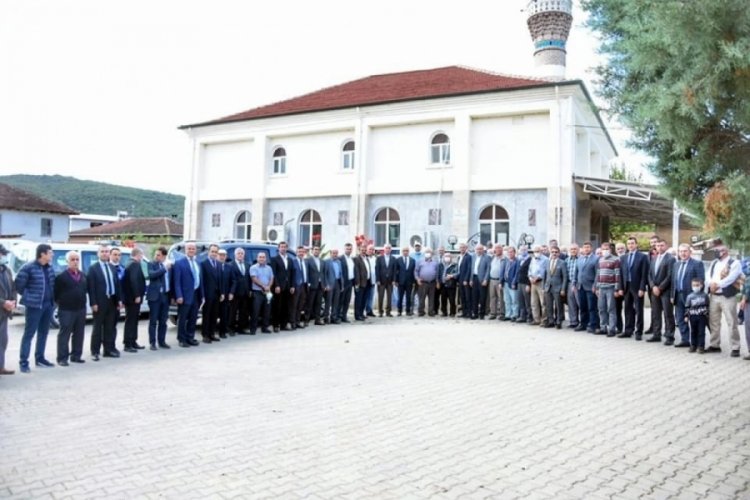 Bursa'nın Yenişehir il&ccedil;esinde y&ouml;neticiler vatandaşın ayağına gidiyor