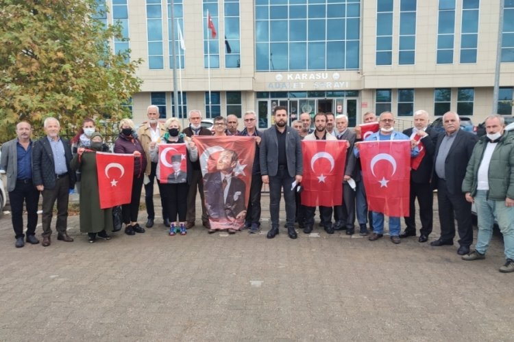 Camideki vaazı ile tepkiye neden olan m&uuml;ft&uuml;n&uuml;n ilk duruşması g&ouml;r&uuml;ld&uuml;