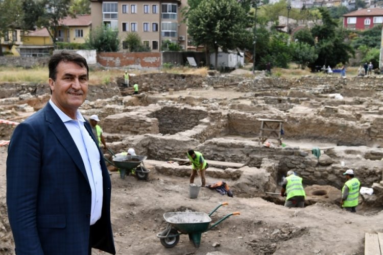 Bursa'nın kalbinde 2 bin 400 yıllık zaman yolculuğu
