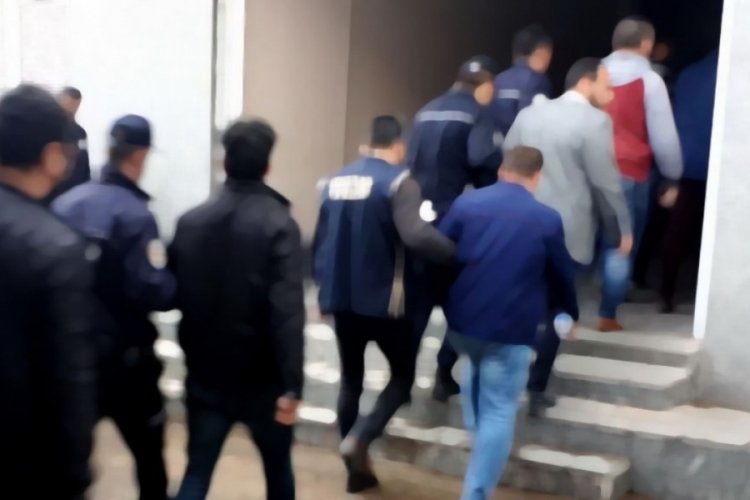 PETKİM &ccedil;alışanı 22 FET&Ouml; ş&uuml;phelisi g&ouml;zaltında