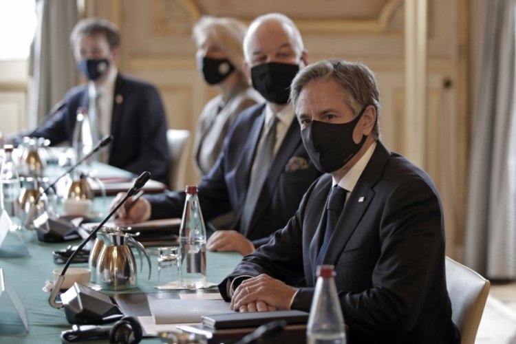 ABD Dışişleri Bakanı Blinken, AUKUS krizi sonrası Paris'e gitti