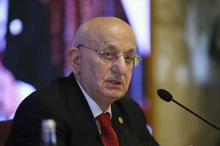 Eski Meclis Başkanı İsmail Kahraman'dan 'dindar anayasa' a&ccedil;ıklaması: S&ouml;zlerim &ccedil;arpıtıldı