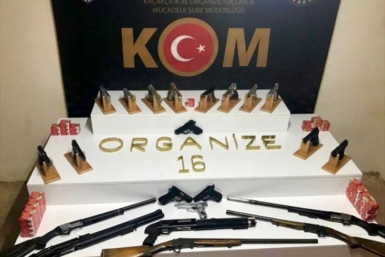 Bursa'da silah ka&ccedil;ak&ccedil;ılığı operasyonunda 32 g&ouml;zaltı!