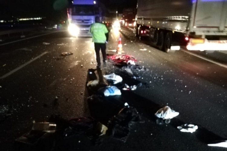 Ankara'da feci kaza: 3 &ouml;l&uuml;