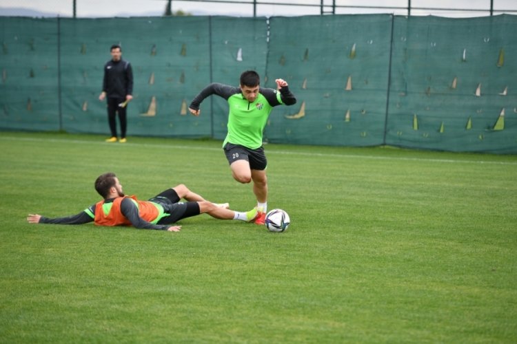 Bursaspor'da pas pres &ccedil;alışması yapıldı