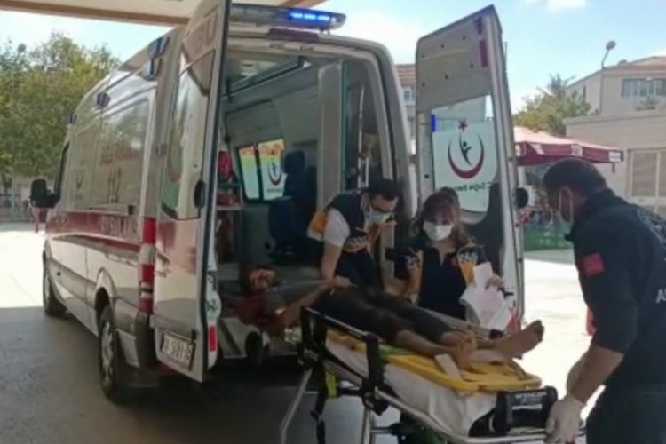 Bursa İneg&ouml;l'de elektrik akımını kapılan iş&ccedil;iyi toprağa g&ouml;md&uuml;ler