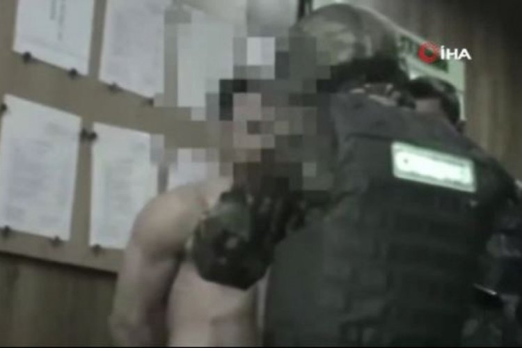 Rusya'da bulunan cezaevinden kan donduran g&ouml;r&uuml;nt&uuml;ler!