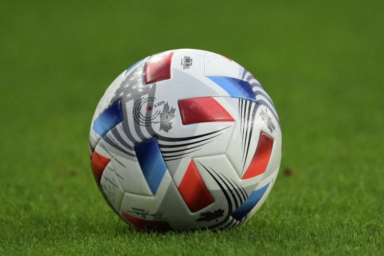 Brezilya'da hakeme saldıran futbolcu, tutuklandı