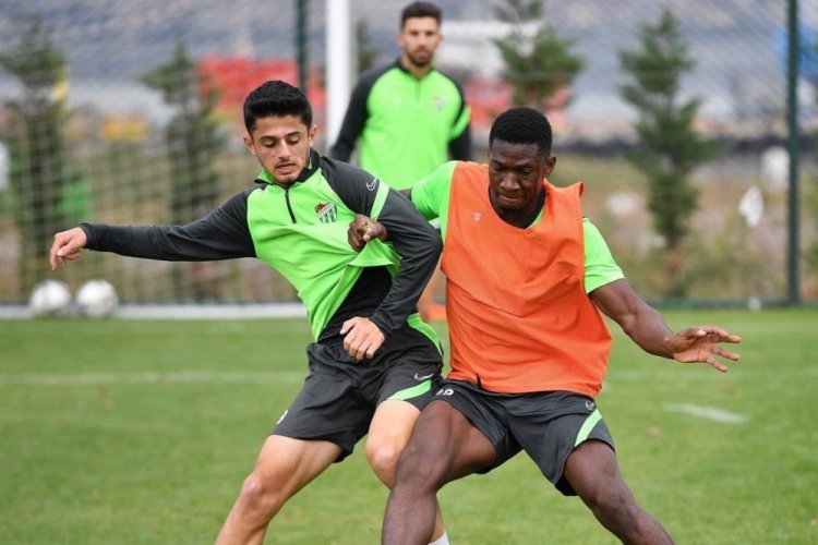 Bursaspor'un hazırlık ma&ccedil;ı İstanbul'da!