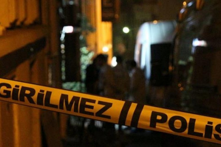 Boşanma tebligatını g&ouml;ren adam, kalbine ateş ederek yaşamına son verdi