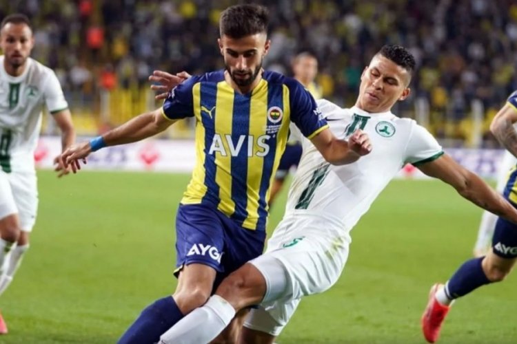 Fenerbah&ccedil;eli Diego Rossi'den taraftarlara &ouml;vg&uuml;: Atmosferi hayal bile edemiyorum