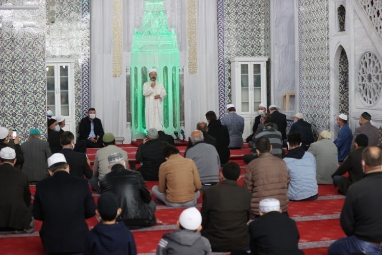 Diyanet İşleri Başkanı Erbaş &ccedil;ocuklara ve gen&ccedil;lere seslendi