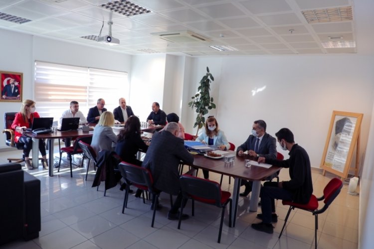 Bursa'da &uuml;niversite &ouml;ğrencileri evlerine kavuştu