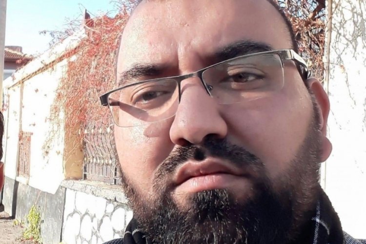 Namaza gelmeyen imam, lojmanda &ouml;l&uuml; bulundu