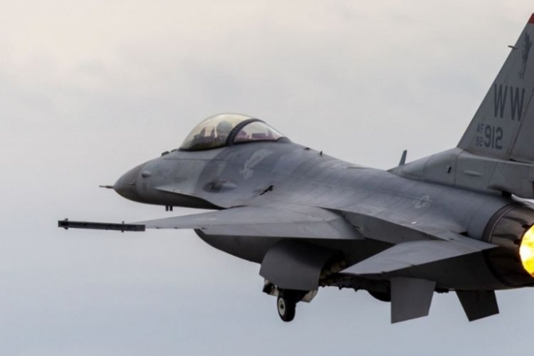 T&uuml;rkiye'den F-16 adımı: Talep ABD'ye iletildi