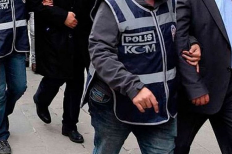 Eskişehir'de zabıta aracına aldıkları kadına cinsel saldırıda bulundukları iddia edilen kişilere g&ouml;zaltı!