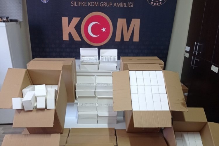 Mersin'de 100 bin bandrols&uuml;z makaron ele ge&ccedil;irildi