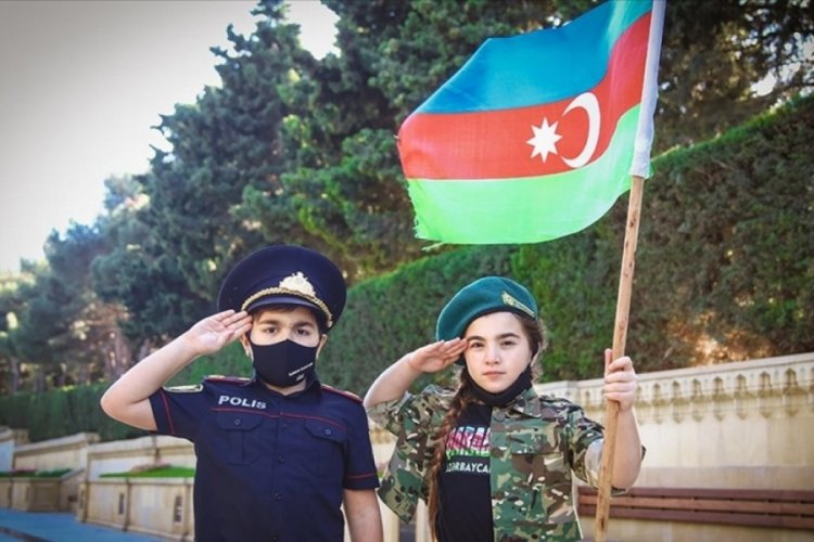 Azerbaycan'da, 28 Mayıs 'Bağımsızlık G&uuml;n&uuml;' olarak kutlanacak
