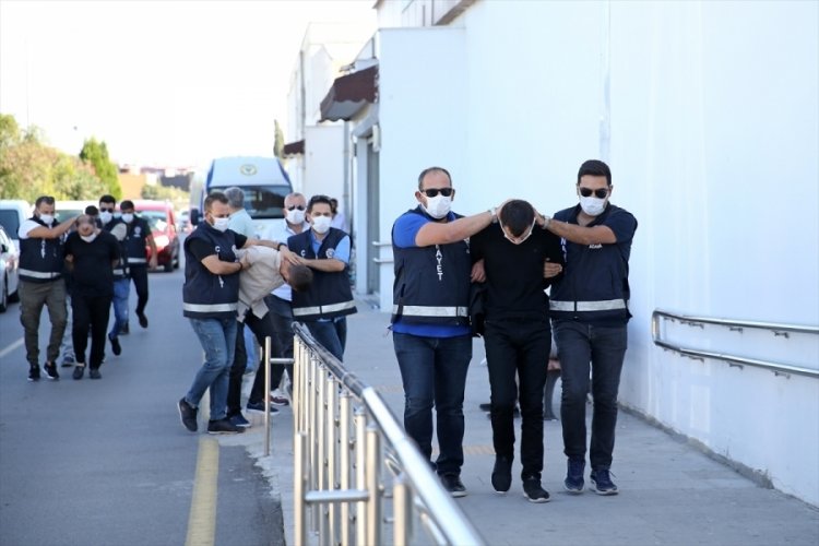 Adana'da iş yerindeki cinayete ilişkin iki zanlı tutuklandı