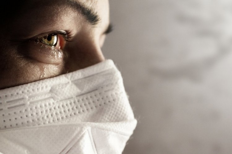 Dünya koronavirüsle mücadelede ikinci kışa giriyor