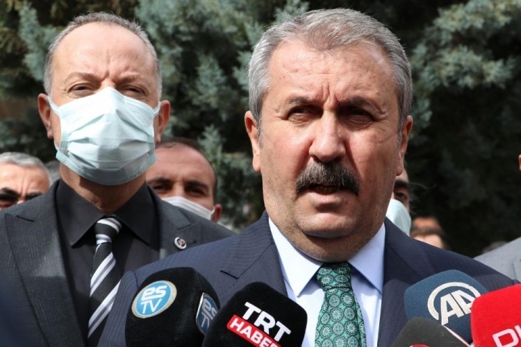 Mustafa Destici: Kılıçdaroğlu'nun, elindeki bilgi ve belgeleri yetkililerle paylaşması lazım