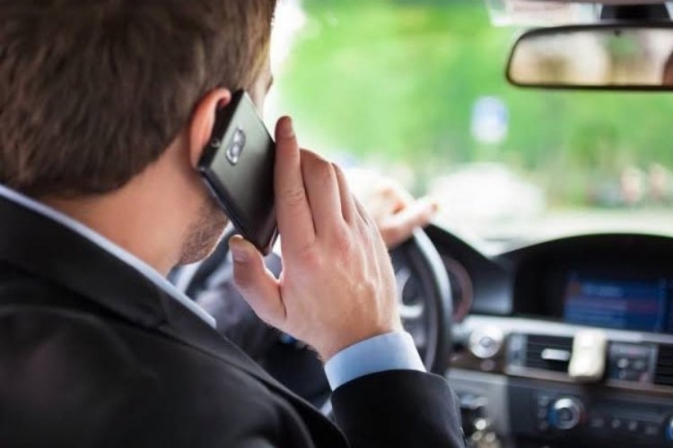125 bin sürücüye telefonla konuşmaktan ceza kesildi