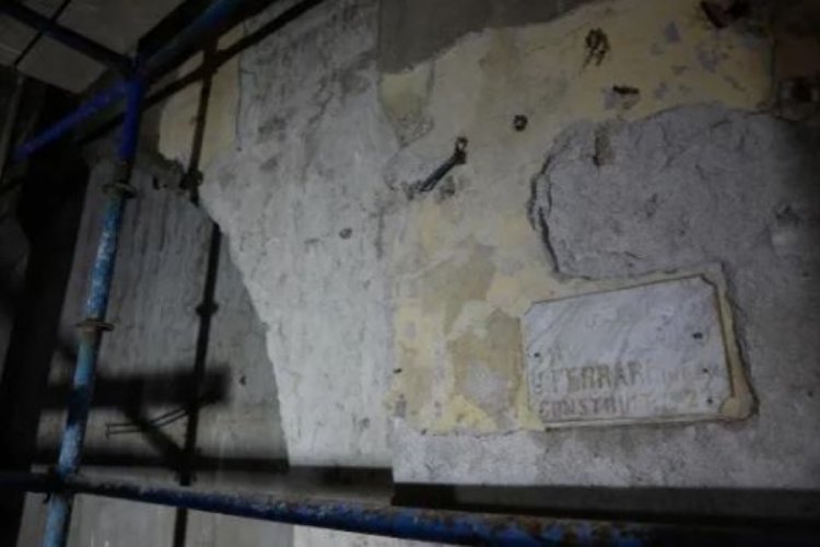 Restorasyon &ccedil;alışmalarında mimar kitabesi bulundu