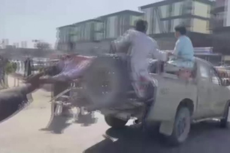 Afganistan'da camiye bombalı saldırı