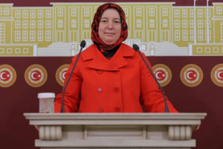 AK Parti Bursa Milletvekili G&ouml;zge&ccedil;: &Uuml;retimin her aşamasında kadın &ccedil;ift&ccedil;ilerimizin emeği var