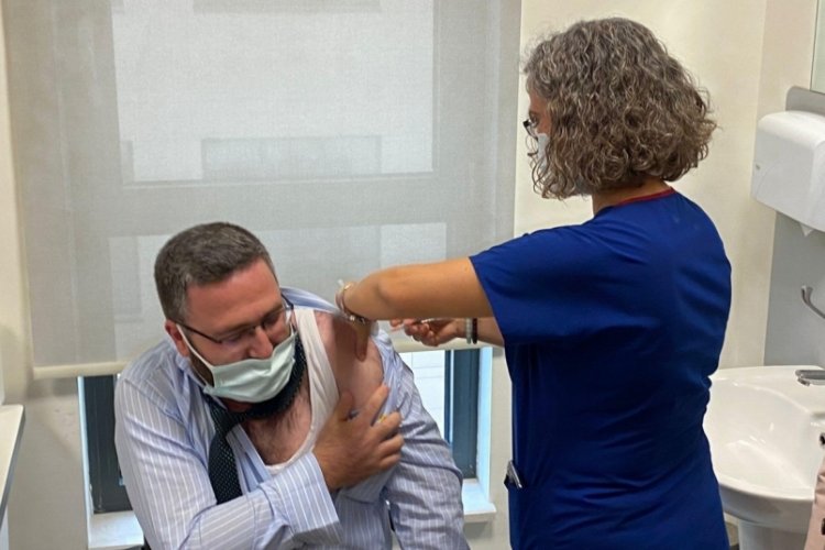 Eskişehir'de 2 kişi TURKOVAC aşısı oldu