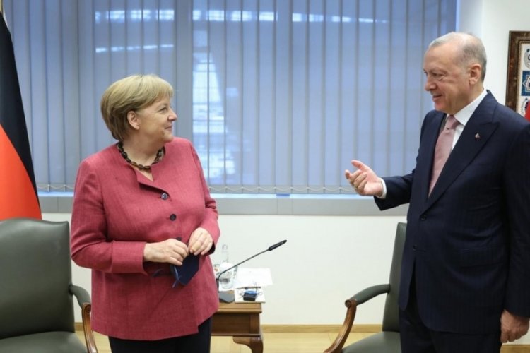 Merkel'den T&uuml;rkiye'ye veda ziyareti! Cumhurbaşkanı Erdoğan ile g&ouml;r&uuml;şecek